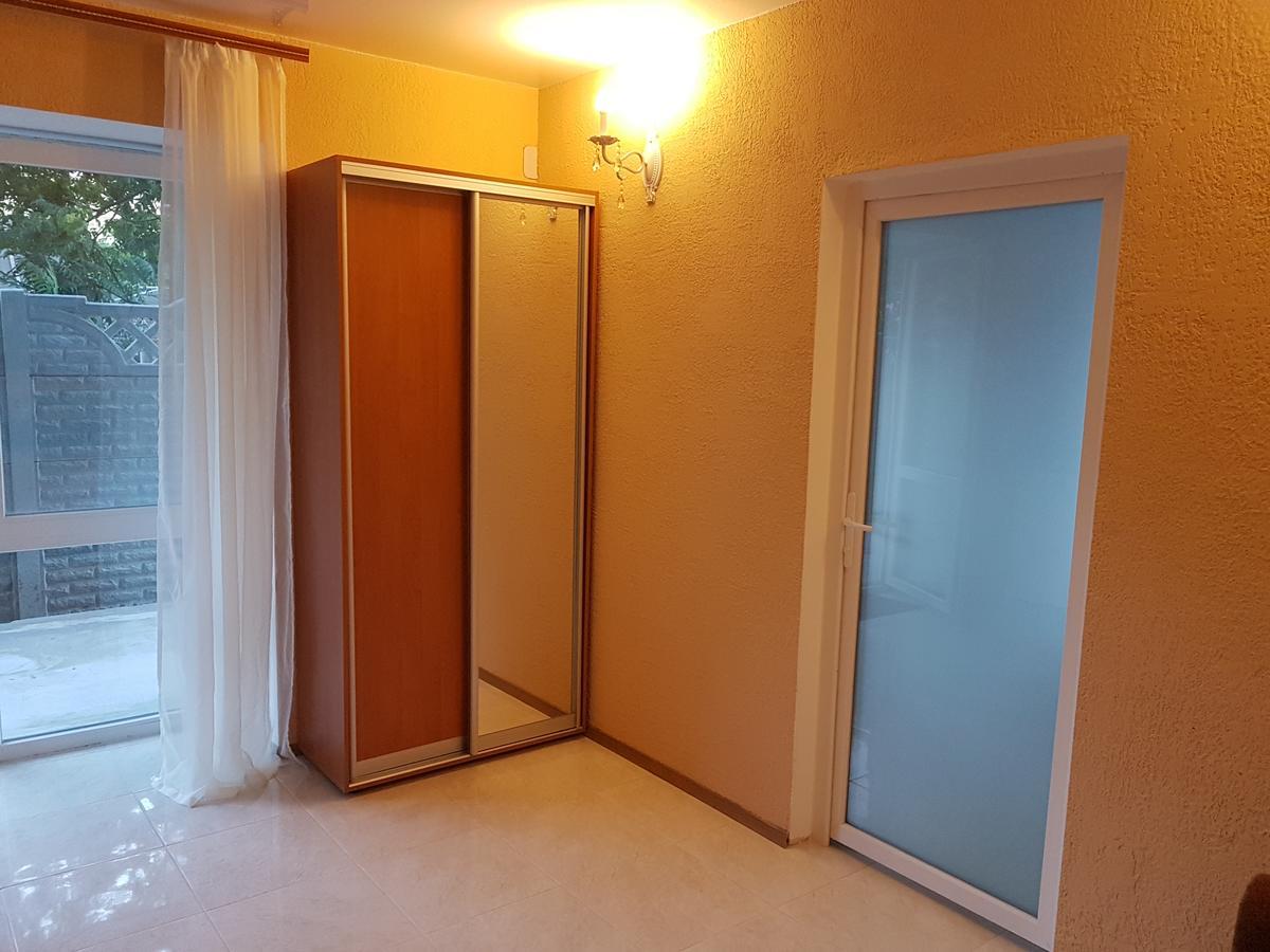 Гостиница "Атлант" Zaliznyj Port Exteriér fotografie